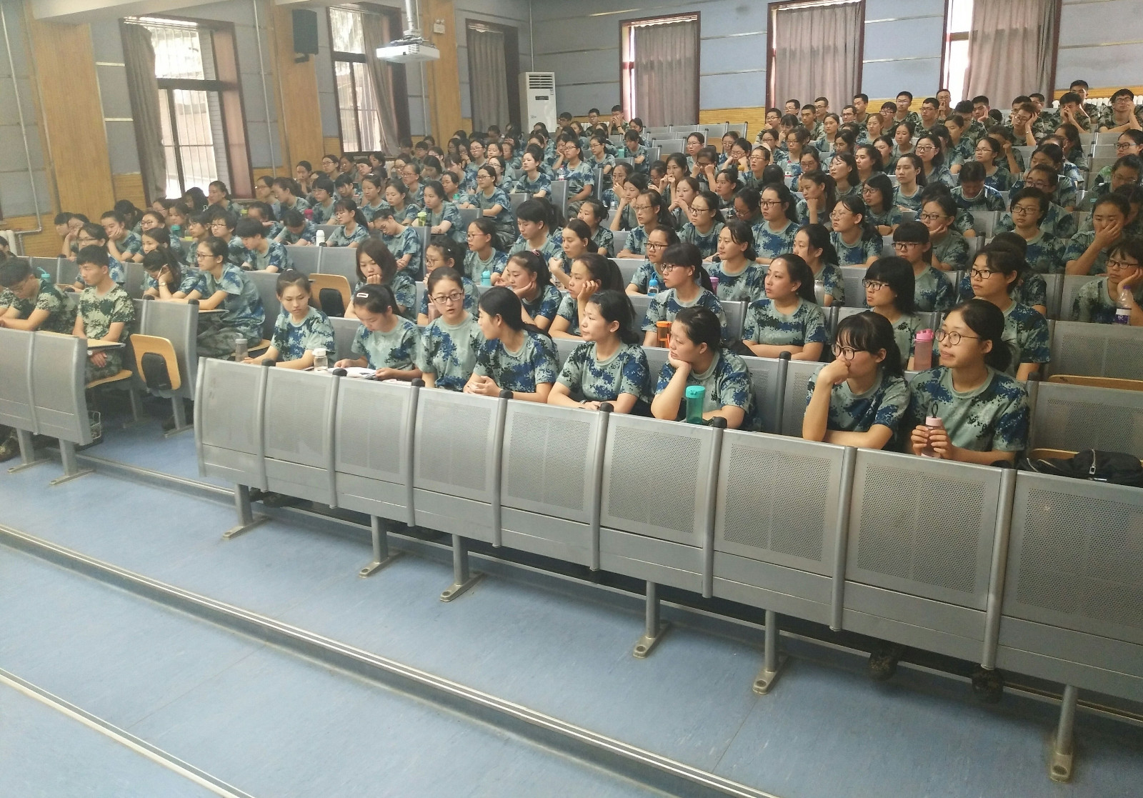 Cache_35871d9bd6a2b3cd._看图王.jpg