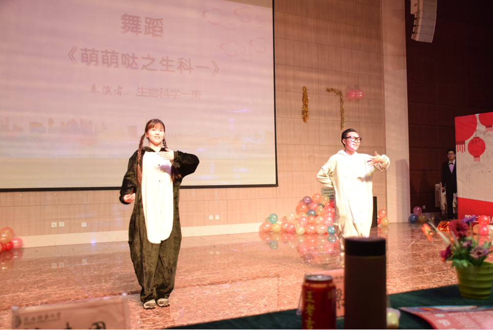 骚和董林.png