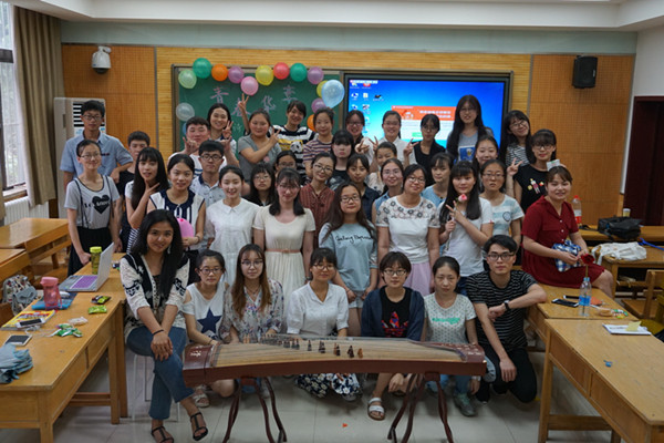 生科1501“青春华章”诗乐会1.jpg