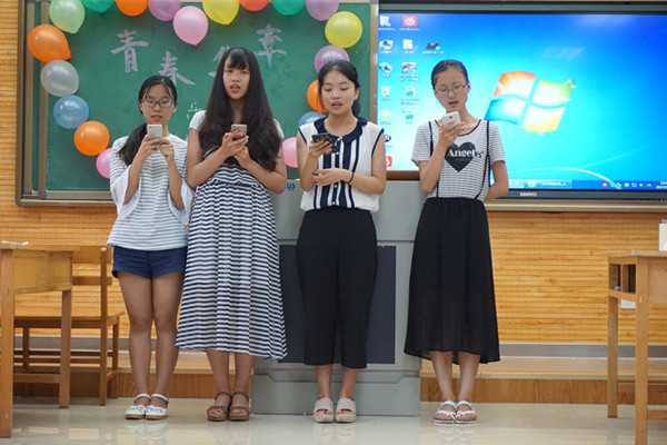 生科1501“青春华章”诗乐会4.jpg